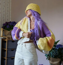 Load image into Gallery viewer, Hand Knit Cropped Wool Cardigan