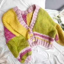 Load image into Gallery viewer, Cropped Preppy Style Soft Cardigan